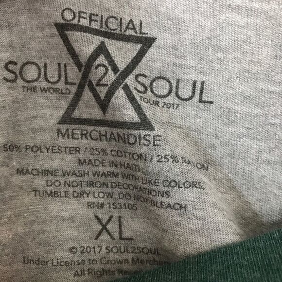 Tim McGraw Faith Hill soul 2 soul the world tour 2017 tee - Picture 4 of 6